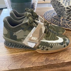 Nike Weightlifting Shoes - Women’s Size 7